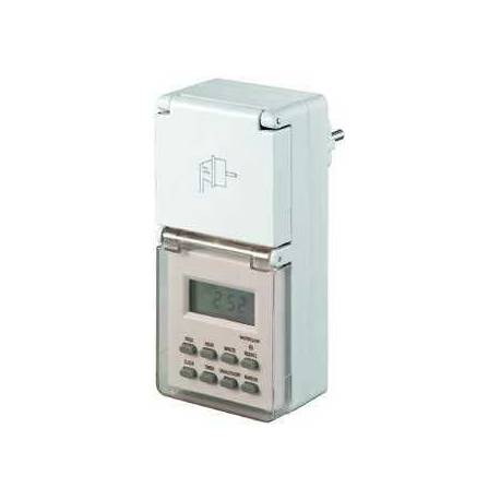 Enchufe con programador y reloj temporizador digital con tapadera protectora